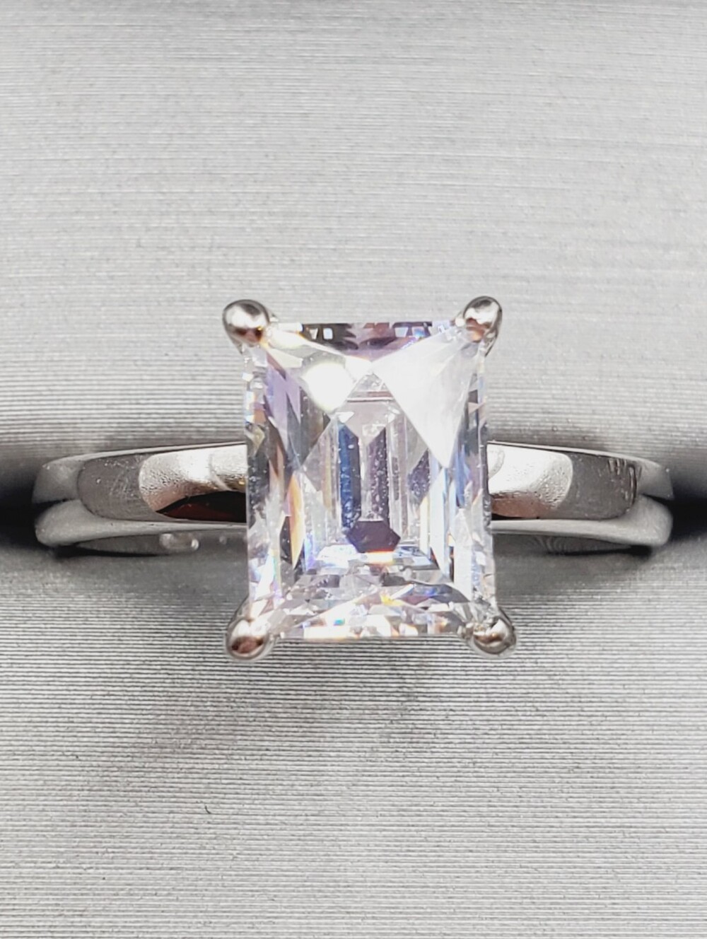 Classic Solitaire Ring - 925 Sterling Silver
